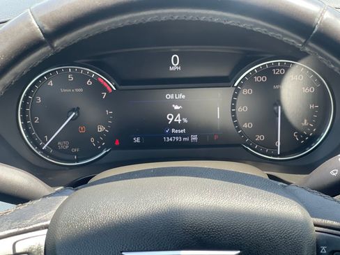 Used 2019 Cadillac XT4 Premium Luxury AWD/4WD image 19