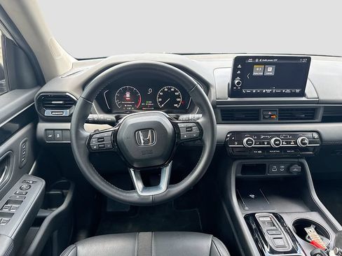 Used 2025 Honda Pilot EX-L image 21