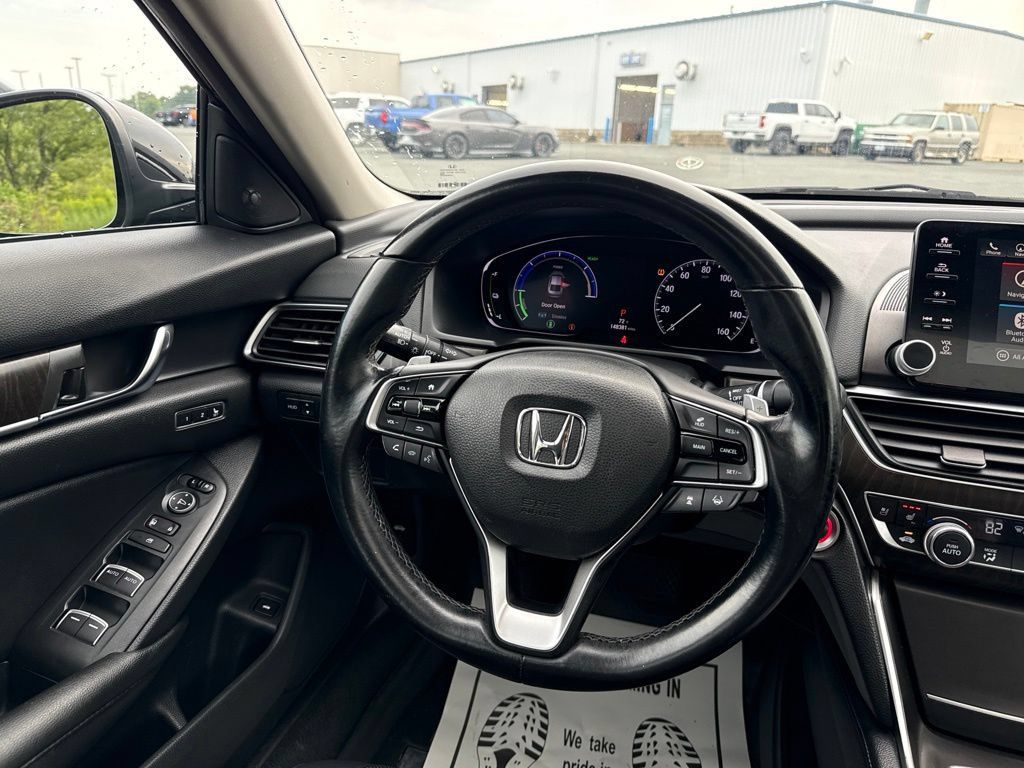 Used 2019 Honda Accord Touring image 14