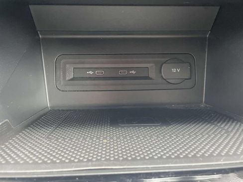 Certified 2023 Volkswagen Atlas SE FWD image 29