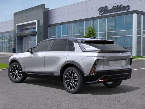 New 2026 Cadillac Lyriq Sport image 4