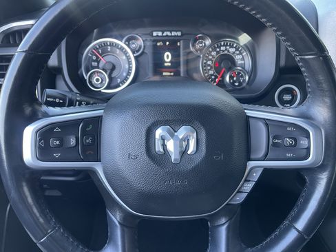 Used 2023 RAM 1500 Big Horn image 39