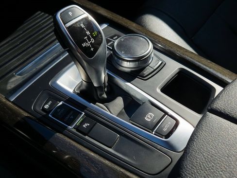 Used 2018 BMW X5 sDrive35i w/ M Sport Package image 15