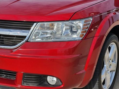 Used 2010 Dodge Journey SXT w/ Flexible Seating Group FWD image 15