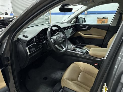 Used 2022 Audi Q7 2.0T Premium w/ Convenience Package image 31