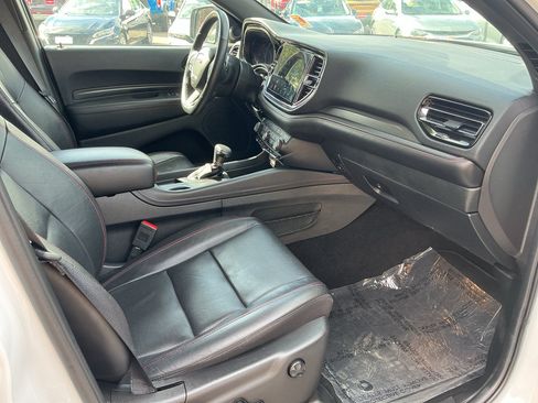 Used 2024 Dodge Durango GT AWD/4WD image 13