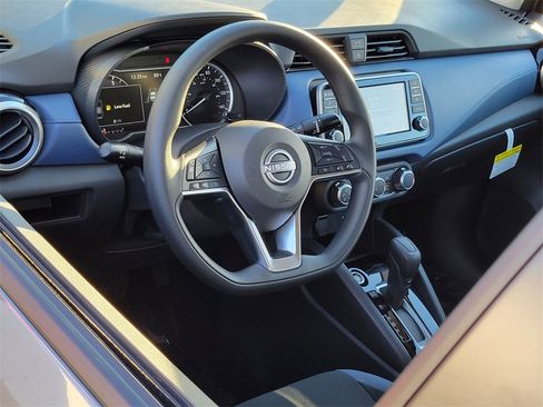 New 2025 Nissan Versa SV w/ Trunk Package image 5