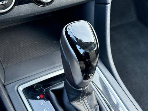 Used 2020 Subaru Impreza 2.0i Limited w/ Popular Package #2 image 23