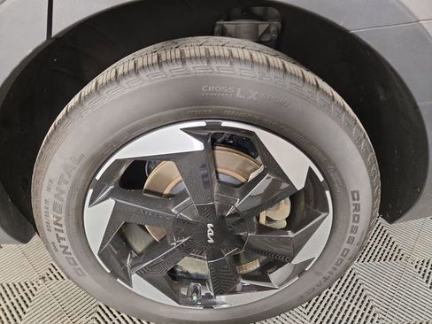 Certified 2026 Kia Sorento EX w/ EX Premium Package image 10