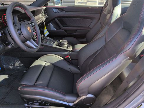 New 2026 Porsche 911 Carrera GTS image 5