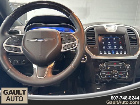 Used 2018 Chrysler 300 Limited w/ Safetytec Plus Group AWD/4WD image 8