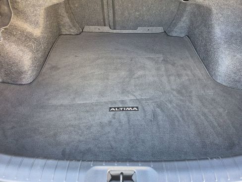 Used 2024 Nissan Altima 2.5 SR w/ SR Premium Package image 21