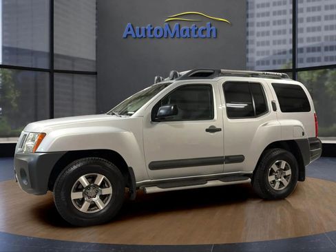 Used 2011 Nissan Xterra PRO-4X image 5