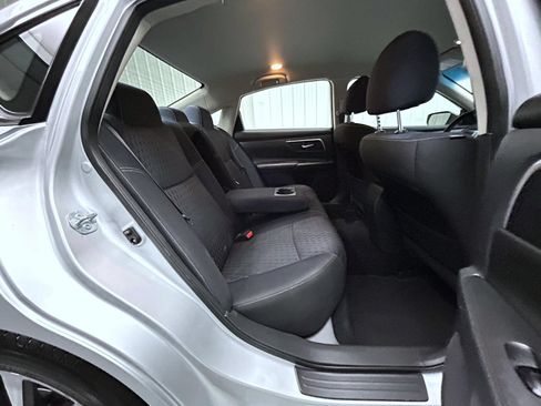 Used 2017 Nissan Altima 2.5 SV FWD image 18