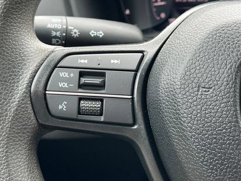 Used 2025 Honda Accord SE image 30