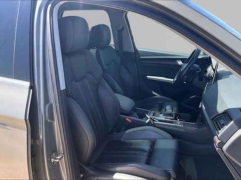 Used 2023 Audi Q5 2.0T Premium Plus AWD/4WD image 7