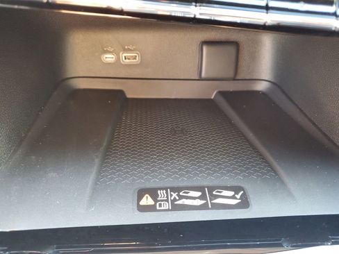 New 2026 Chevrolet Traverse Z71 w/ Driver Confidence Package image 29