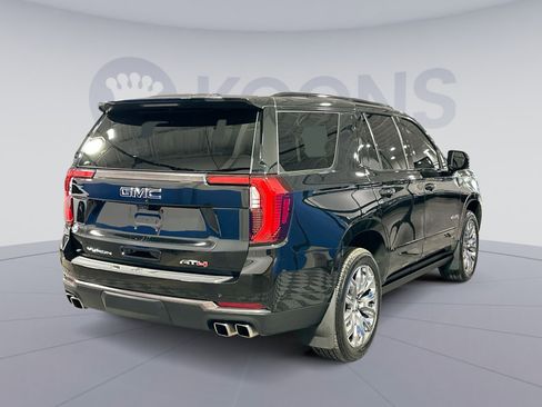 Used 2025 GMC Yukon AT4 Ultimate w/ LPO, Illumination Package image 7