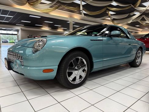 Used 2002 Ford Thunderbird RWD image 10