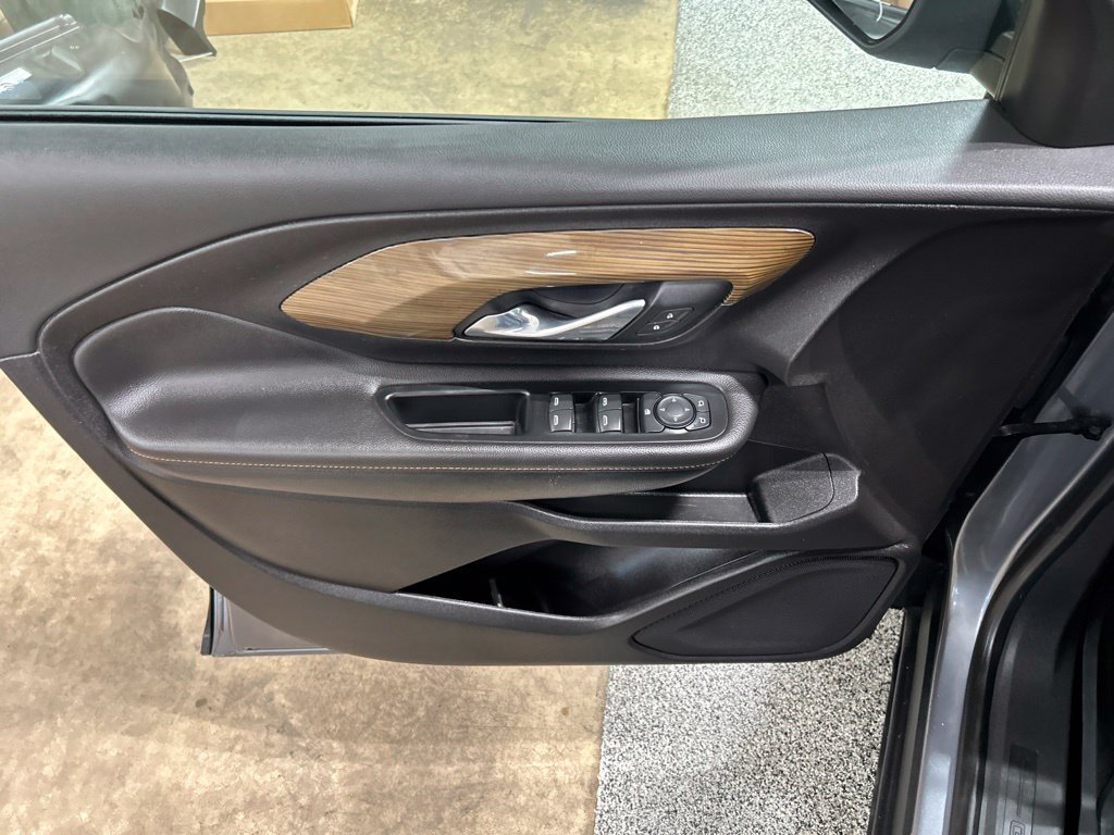 Used 2019 GMC Terrain SLE w/ Driver Convenience Package AWD/4WD image 14