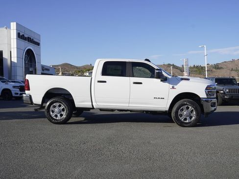 New 2026 RAM 2500 Big Horn AWD/4WD image 3