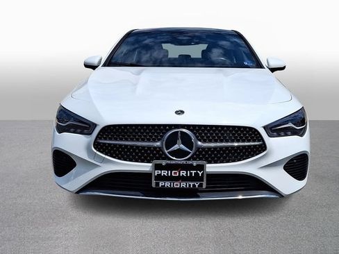 Used 2025 Mercedes-Benz CLA 250 image 2