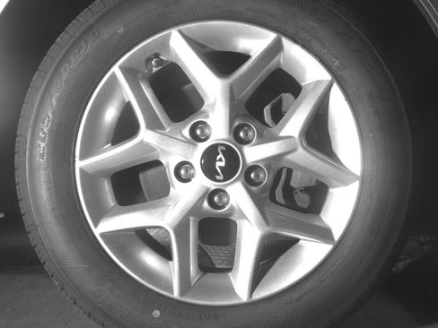 Used 2025 Kia Soul LX w/ LX Technology Package image 13