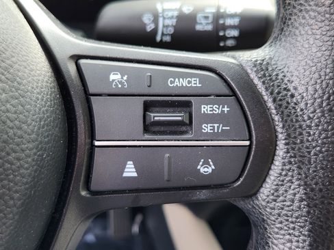Used 2024 Honda HR-V LX image 23