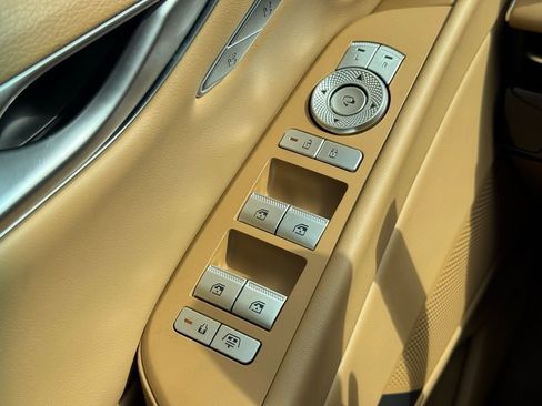 Used 2025 Genesis G80 2.5T Advanced image 27