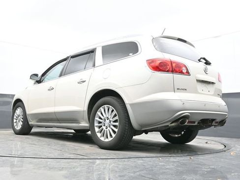 Used 2010 Buick Enclave CXL image 45