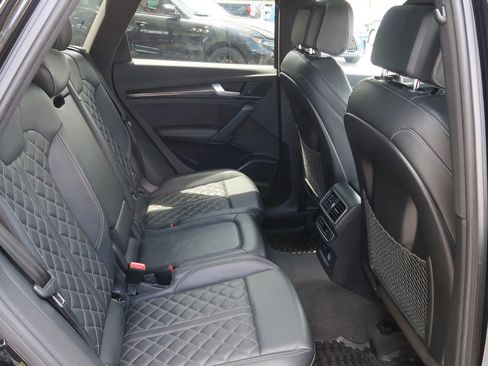 Used 2019 Audi SQ5 Prestige w/ Prestige Package AWD/4WD image 23