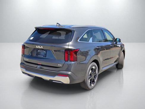 New 2026 Kia Sorento EX FWD image 4