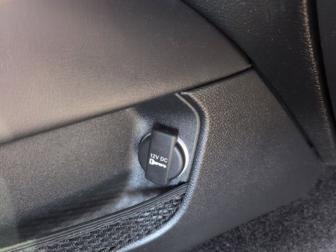 Used 2016 Dodge Challenger SRT Hellcat image 34