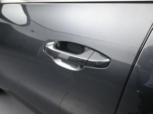 Used 2024 Kia Seltos EX FWD image 35