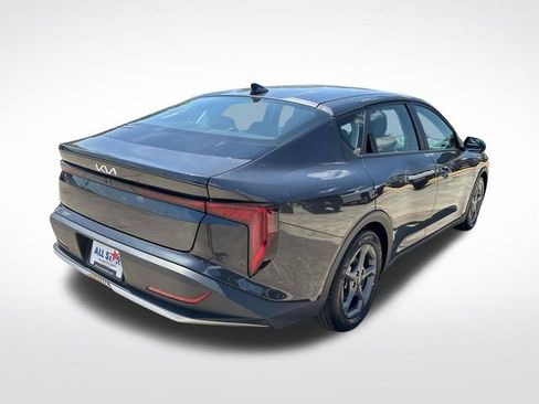 Used 2025 Kia K4 FWD image 9