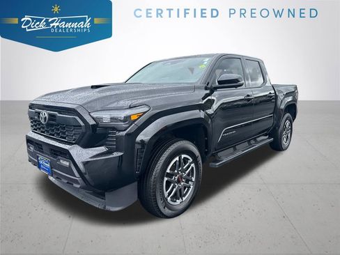Certified 2025 Toyota Tacoma TRD Sport w/ TRD Sport Premium Package AWD/4WD image 1