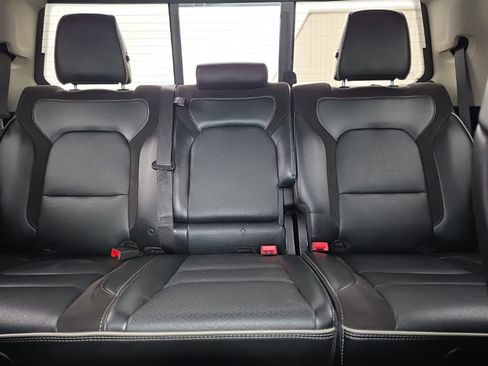 Used 2022 RAM 1500 Laramie AWD/4WD image 20