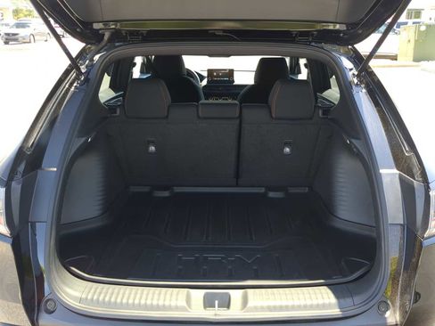 Used 2025 Honda HR-V Sport image 23