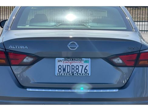 Used 2021 Nissan Altima 2.5 SR FWD image 46