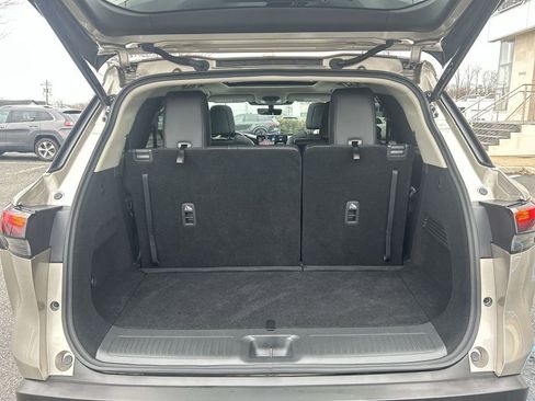 Certified 2025 INFINITI QX60 Luxe image 28