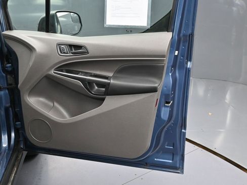 Used 2022 Ford Transit Connect XL image 35