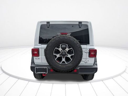 Used 2022 Jeep Wrangler Unlimited Rubicon w/ LED Lighting Group AWD/4WD image 5