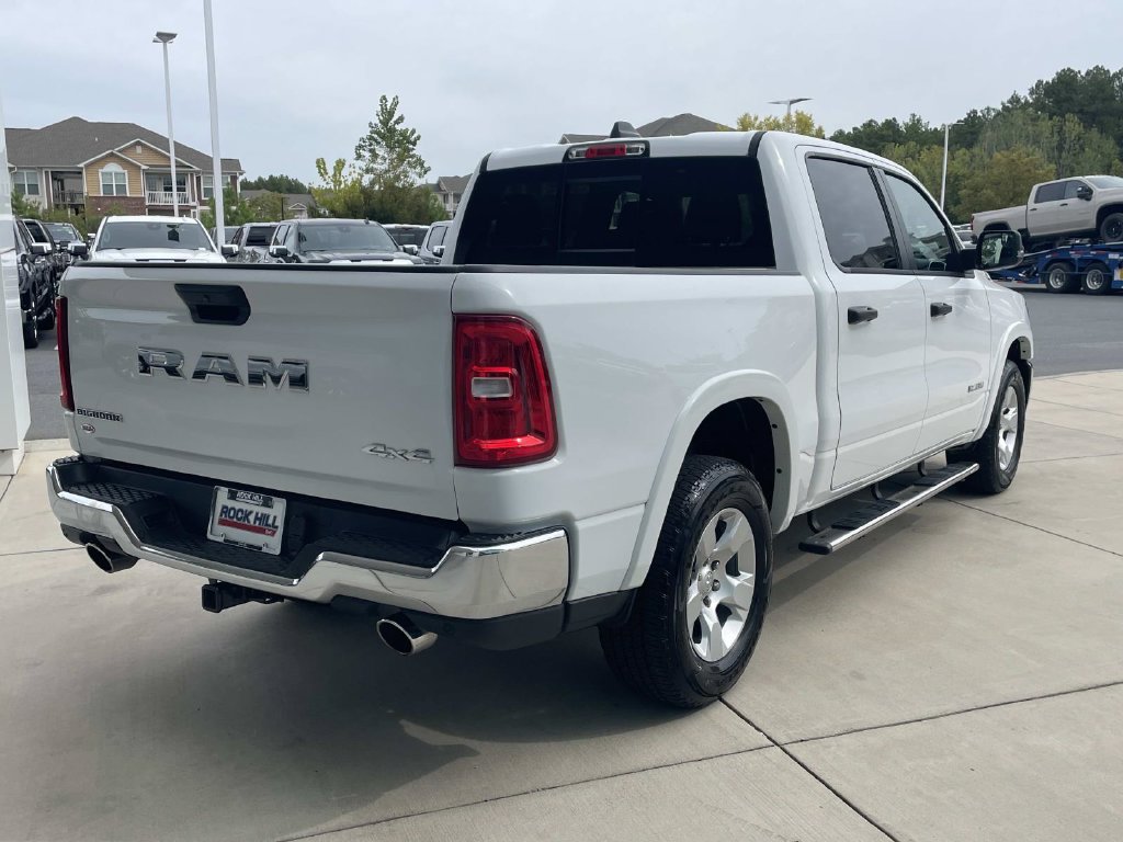 Used 2025 RAM 1500 Big Horn AWD/4WD image 5