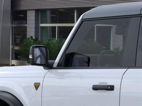 New 2023 Ford Bronco Badlands image 47