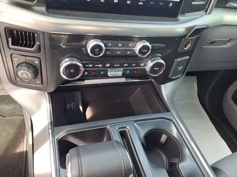 Used 2024 Ford F150 Lariat image 12