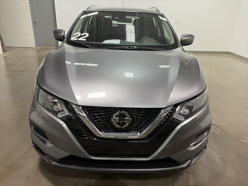 Used 2022 Nissan Rogue Sport SV AWD/4WD image 7