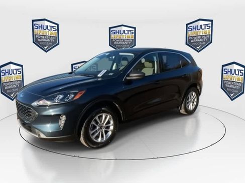 Used 2022 Ford Escape SE image 4