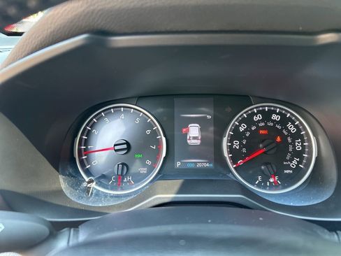 Used 2022 Toyota RAV4 XLE Premium FWD image 20