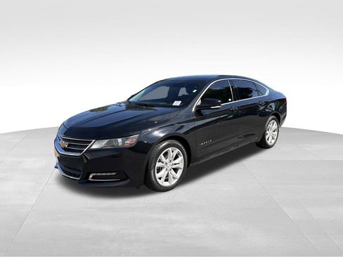 Used 2019 Chevrolet Impala LT FWD image 7