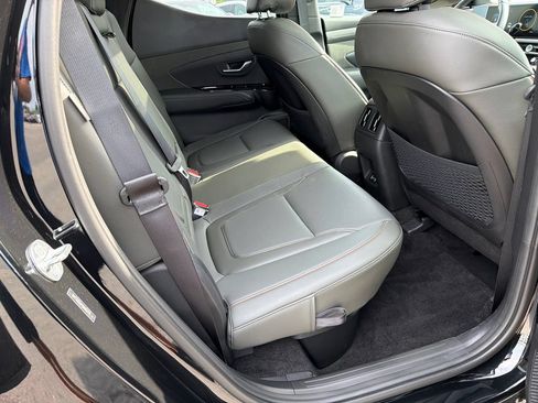Certified 2025 Hyundai Santa Cruz Limited AWD/4WD image 15